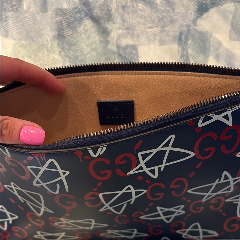 Gucci Pouch - Picture 3 of 5